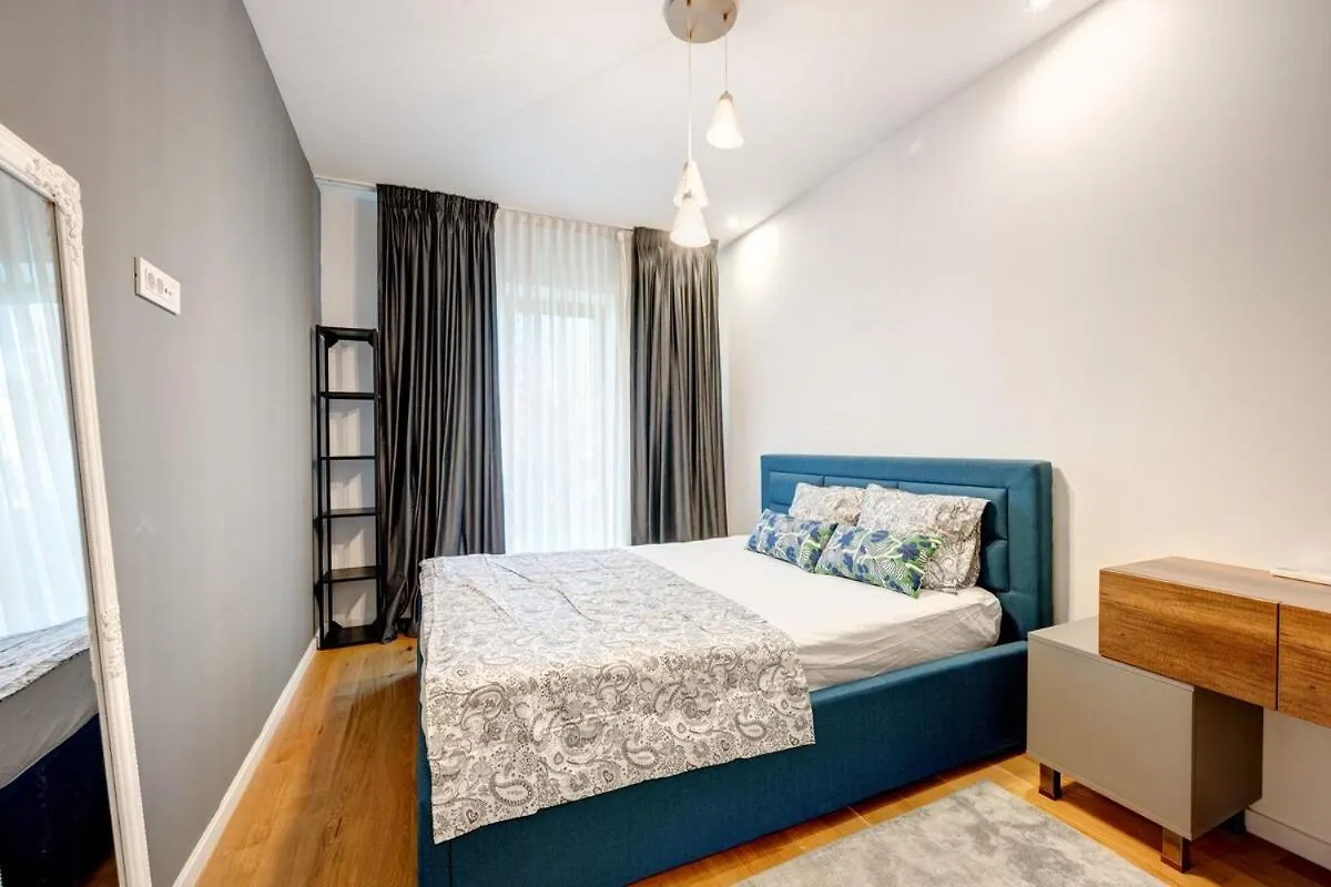Stylish New Building Herastrau Bucareste Apartamento
